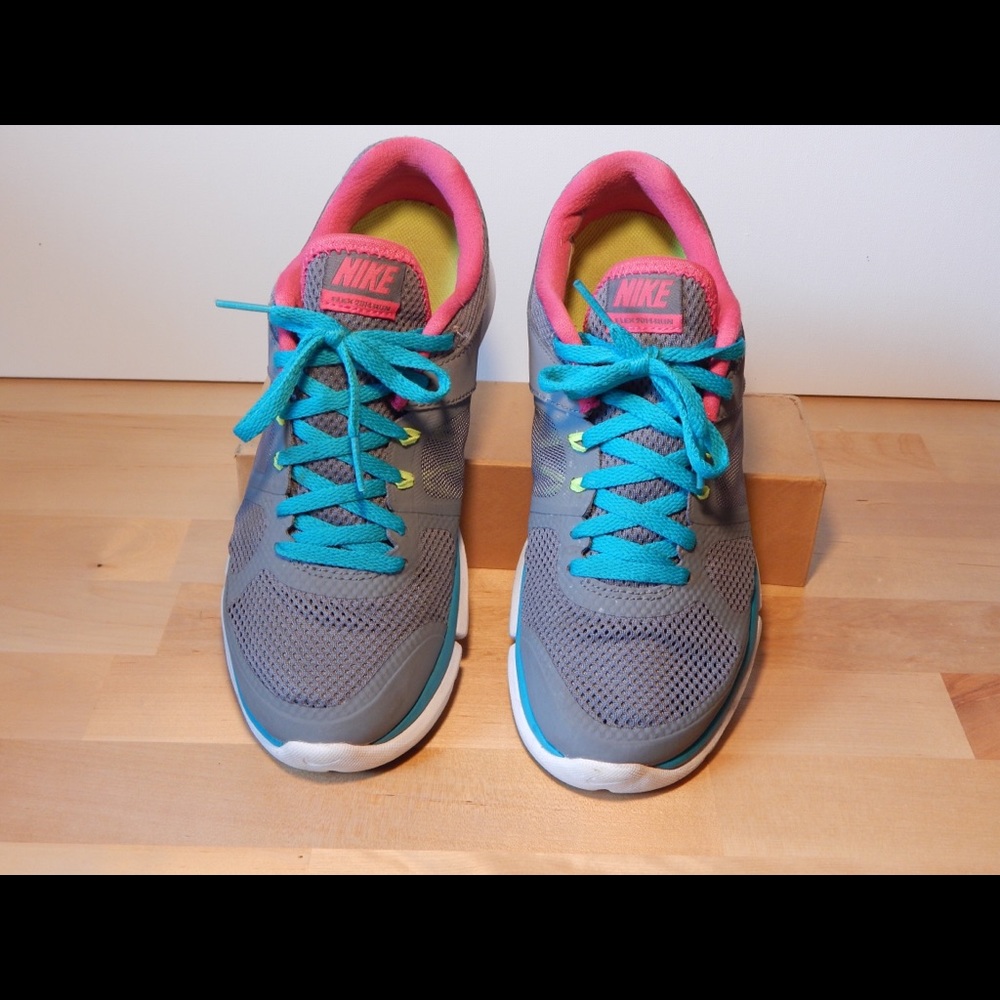 Nike Trainers - Picture 2 of 7